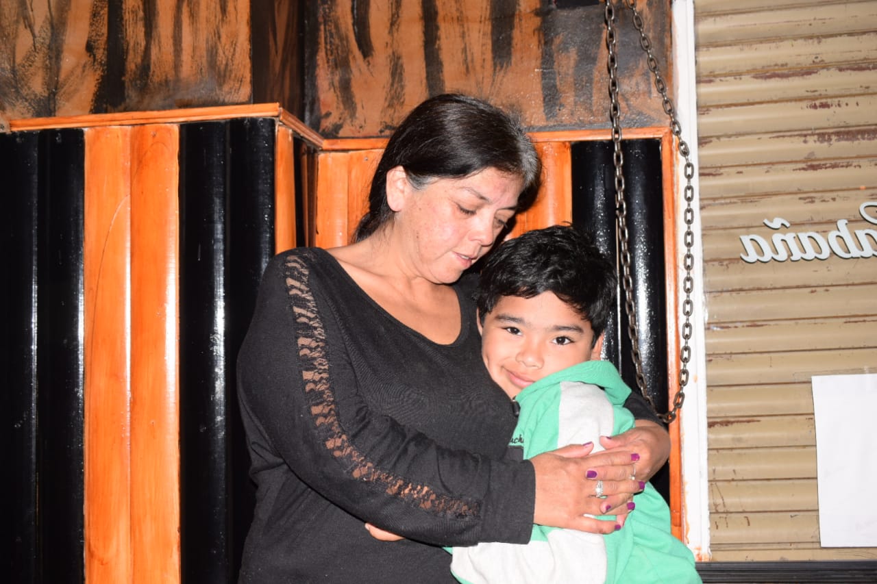 El dolor de la madre de Alfredo Oliva: 