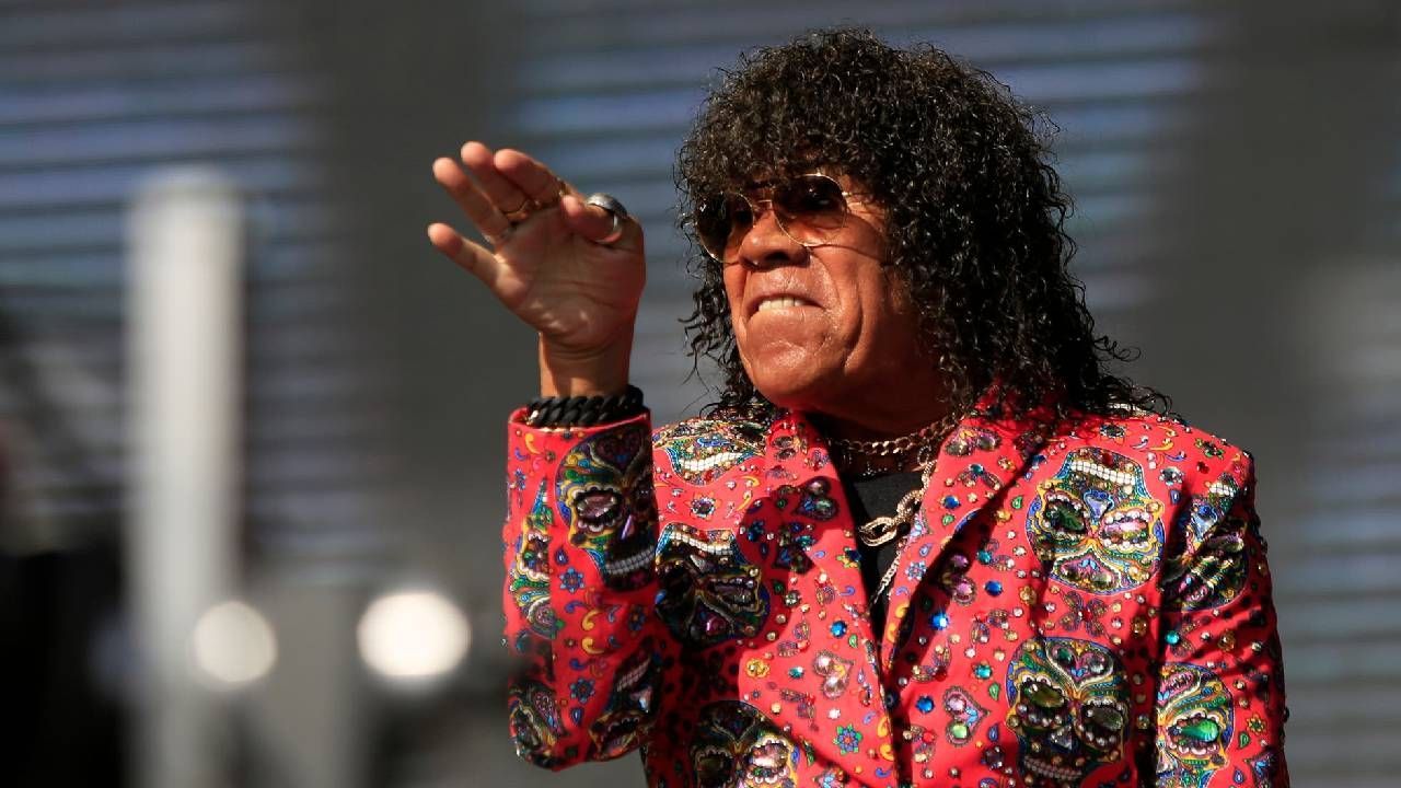 Estado de salud crítico de la Mona Jiménez: Hospitalización de emergencia causa preocupación