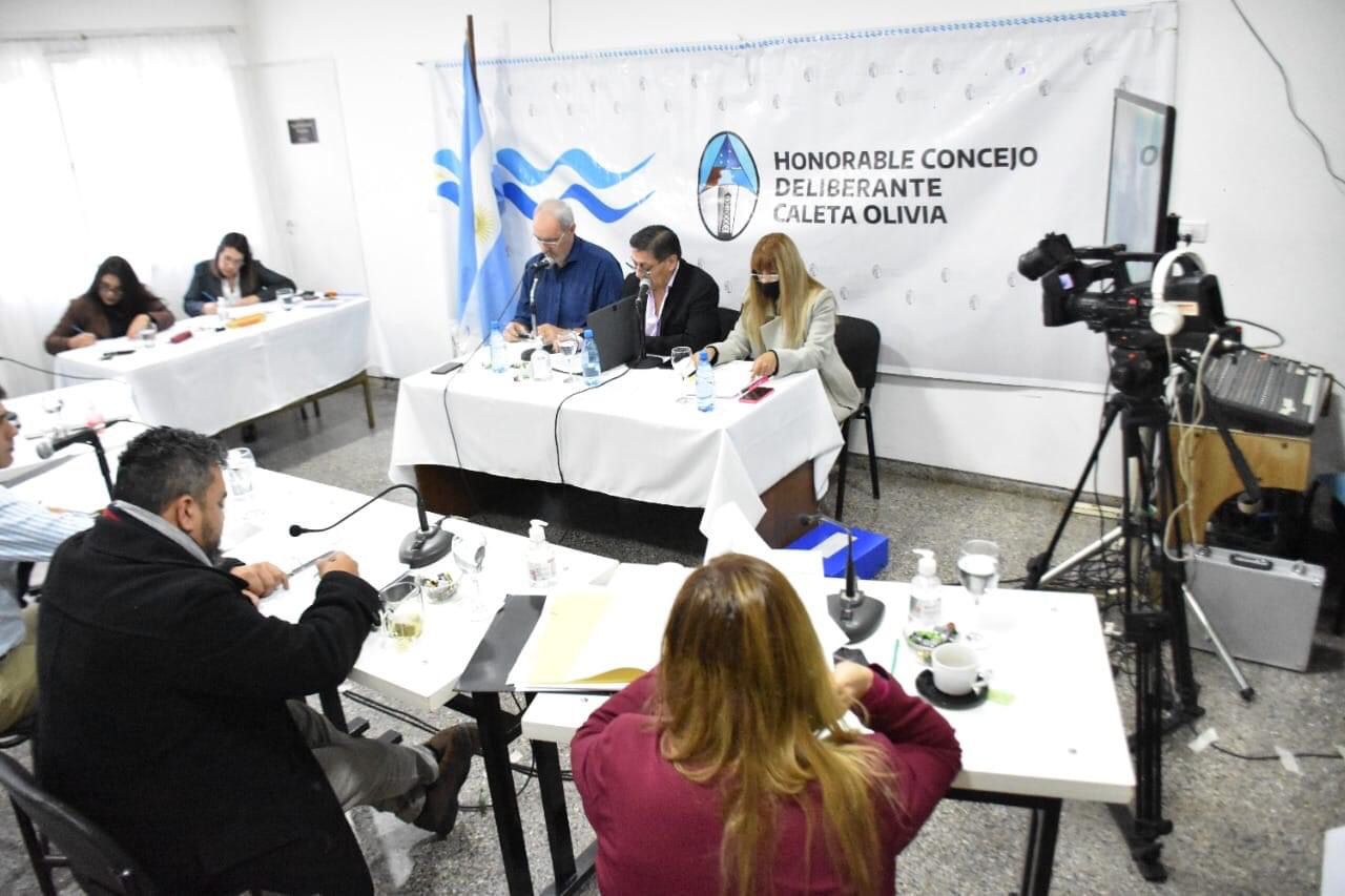 Juárez apoyó a los padres : 