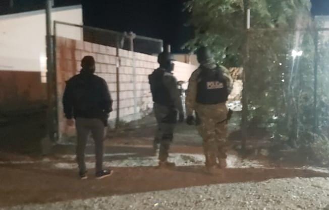 Las Heras: secuestraron marihuana, dinero y municiones en allanamiento