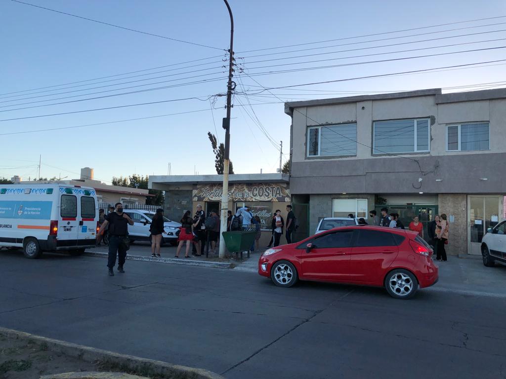#Ahora: habrían baleado a un hombre en el playón de la costanera