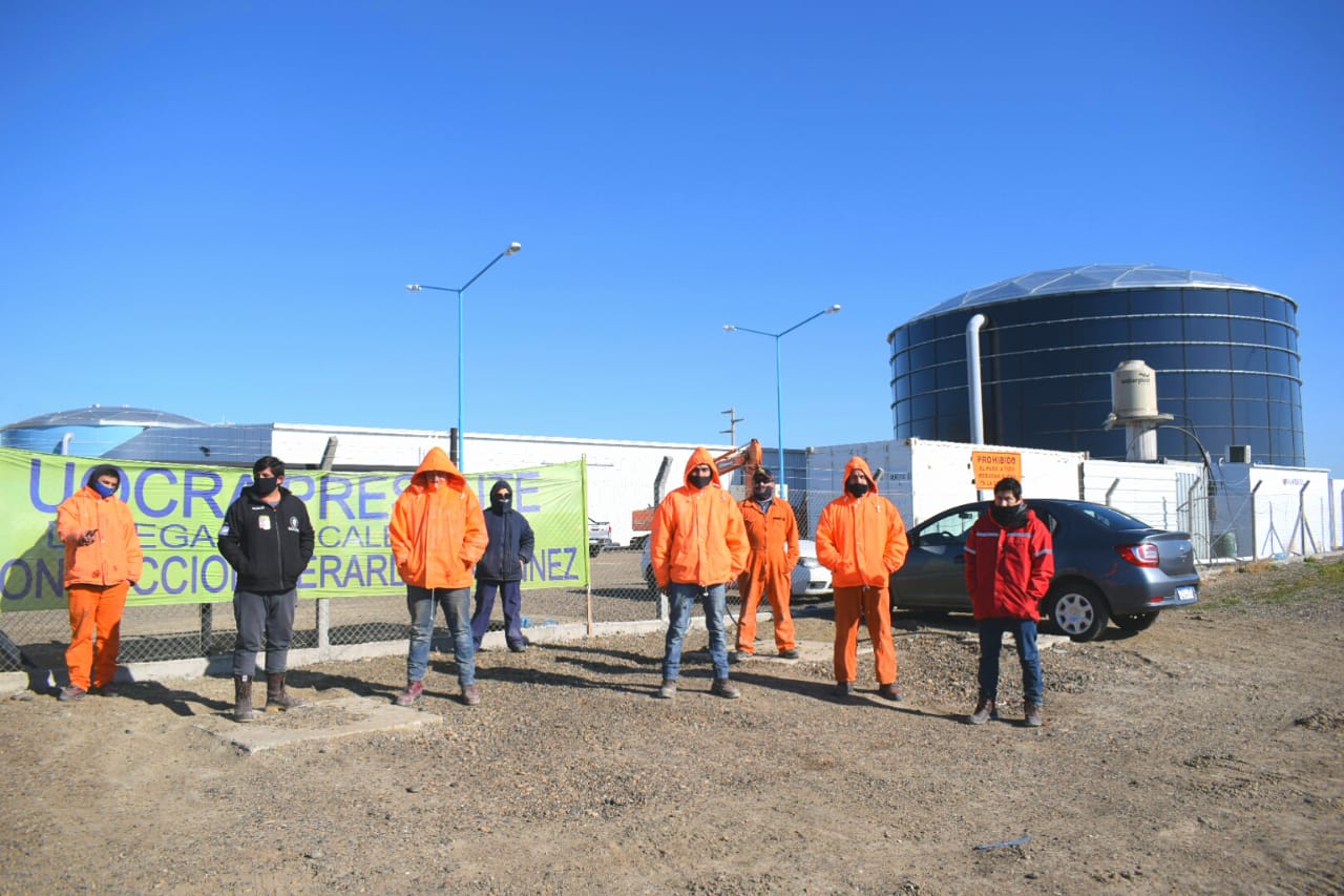 UOCRA bloqueó acceso a la Planta de Ósmosis: exigen cupos para trabajar en SPSE