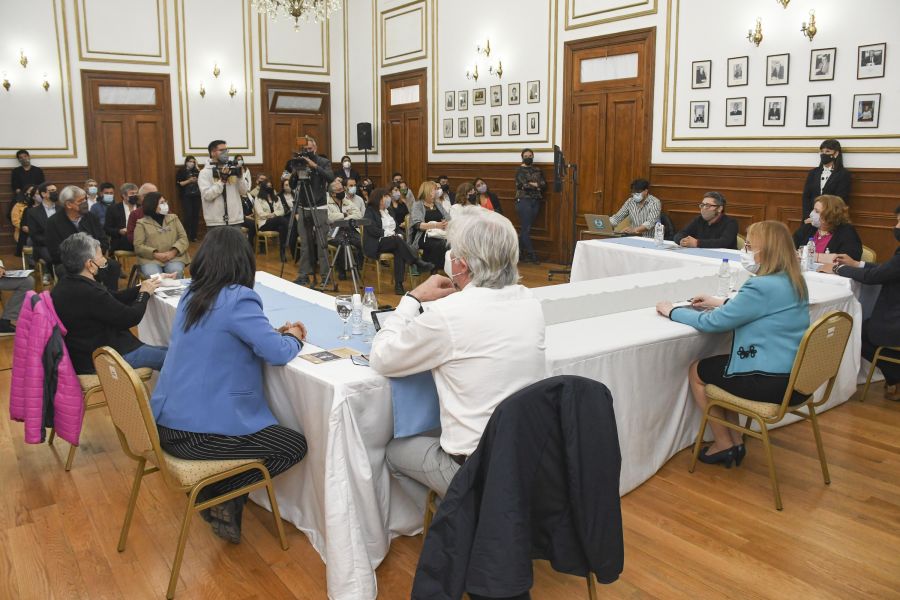 Santa Cruz solicitó que se declaren delitos de lesa humanidad los fusilamientos de las Huelgas Patagónicas