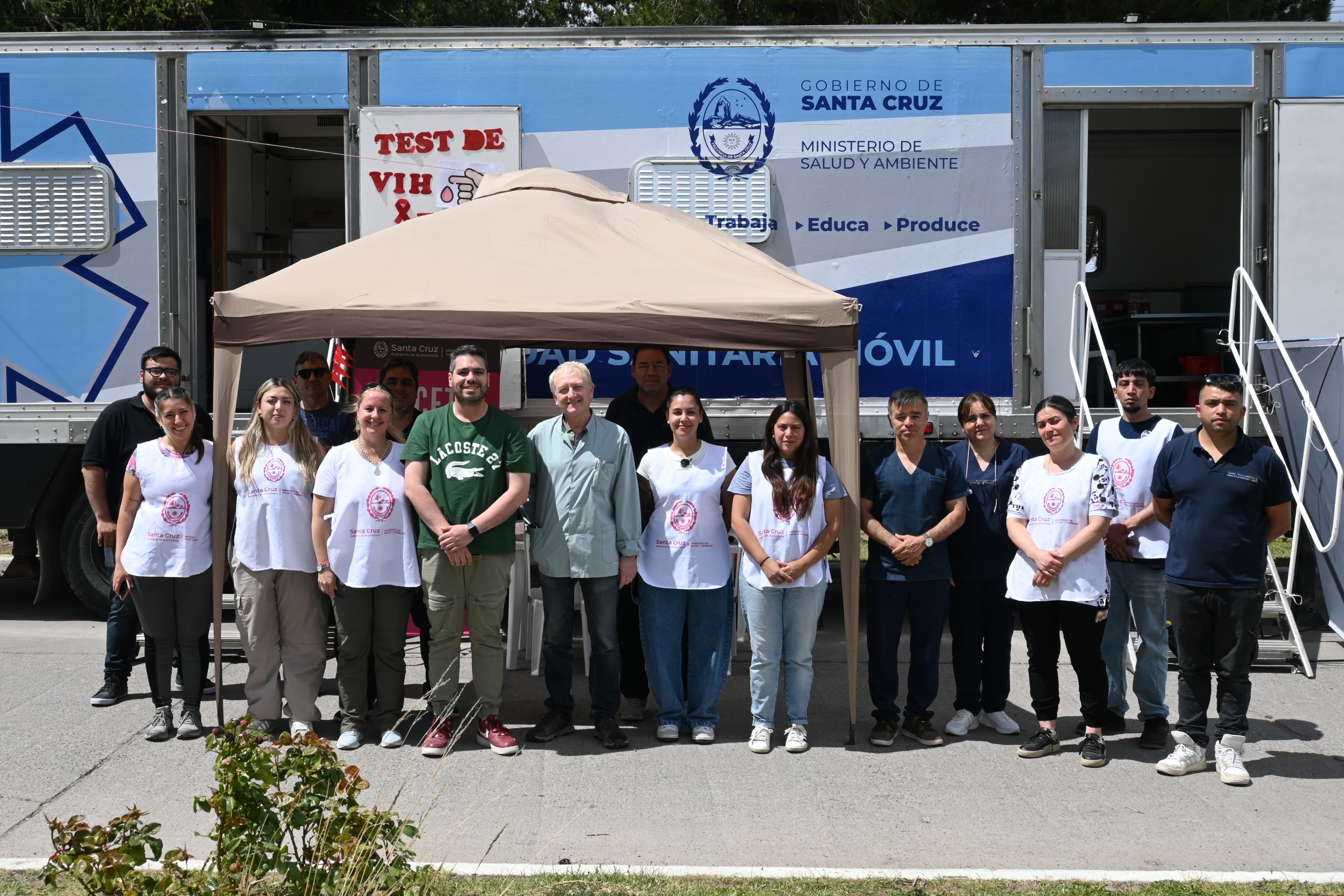 Salud participó de la 34° fiesta nacional de la cereza en Los Antiguos
