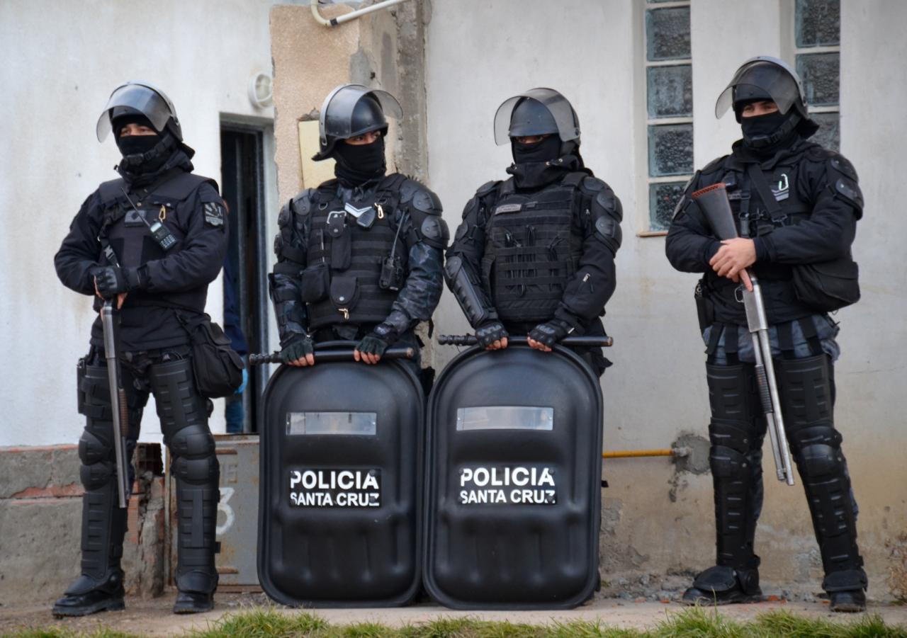 Desbaratan banda narco de Pico Truncado qué le vendía droga a un soldado de Comandante Luis Piedra Buena