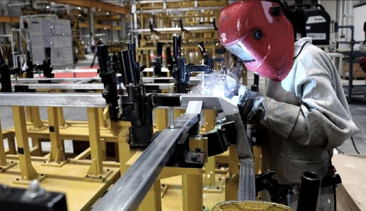 La actividad económica creció en octubre 6,7% y acumula un 10,4% en 2021