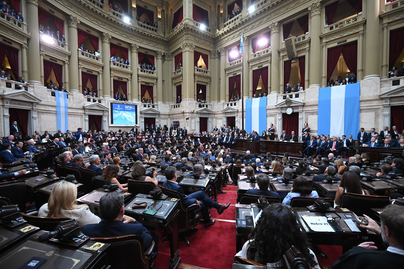 Servicios Públicos trabaja en la iluminación de la calle 22 de Río Gallegos