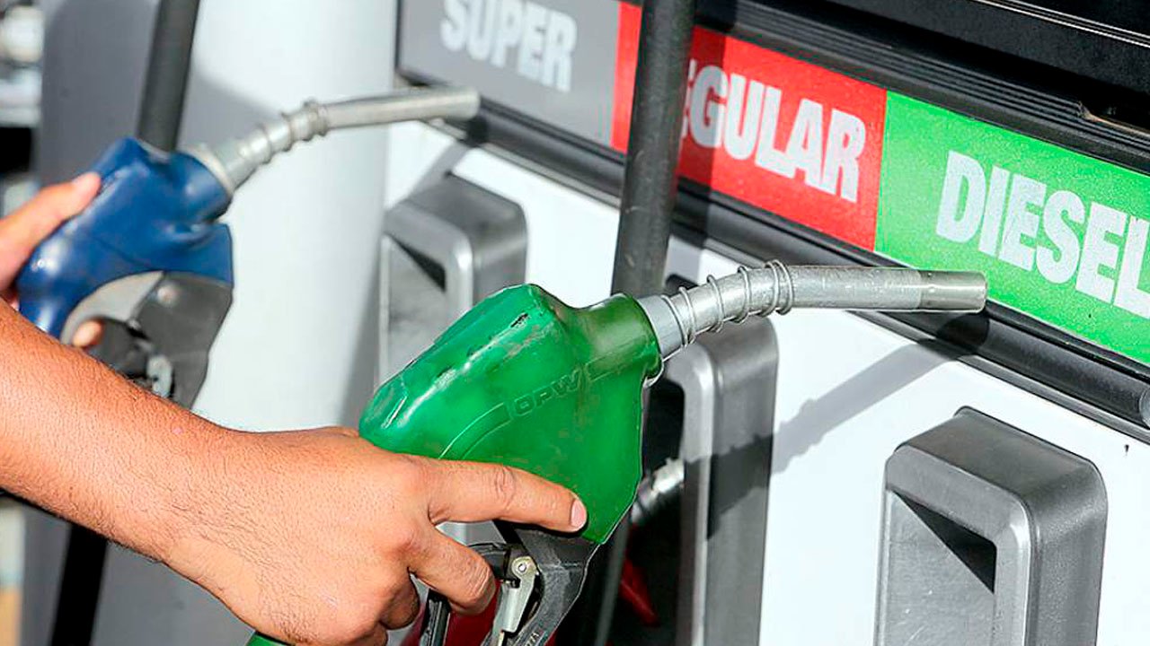 Combustibles: nueva suba del 4%, en medio de un escenario de caída de las ventas
