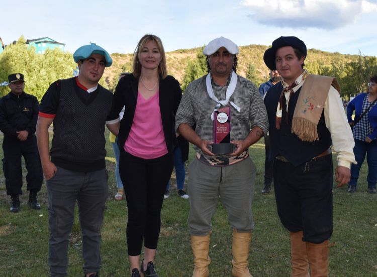 Desarrollo inició una capacitación en hidroponía para cooperativistas