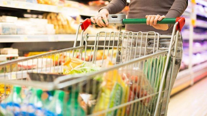  La inflación de mayo fue de 5,1% y llegó al 60,7% en los últimos 12 meses, la cifra más alta en 30 años