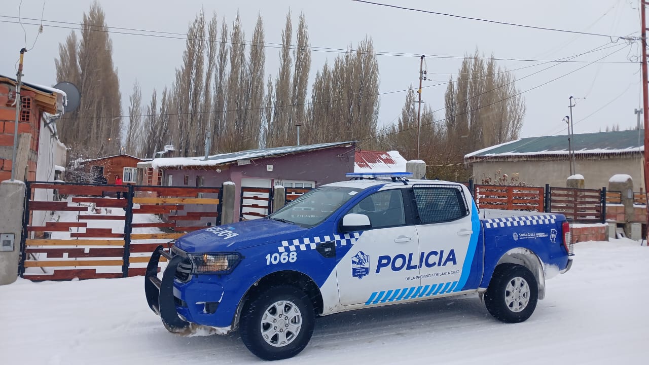 Allanamiento y secuestro tras robo de neumático en El Calafate
