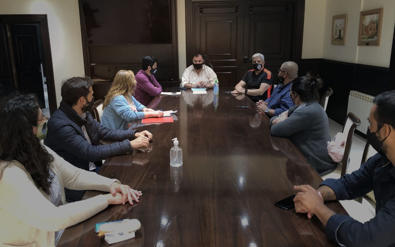 El Calafate eximirá del pago de habilitación comercial a la mitad de los comercios registrados