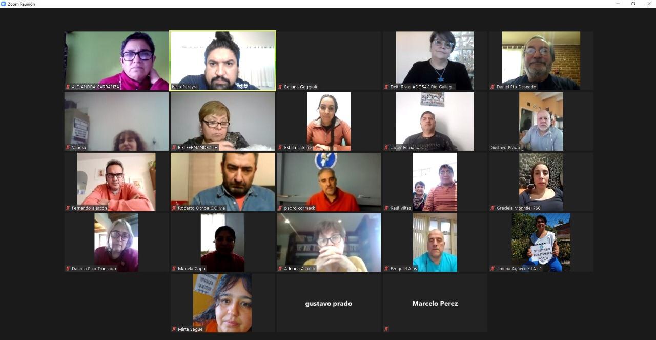 Adosac pasó a estado de alerta y movilización por la reapertura de la paritaria y otros puntos