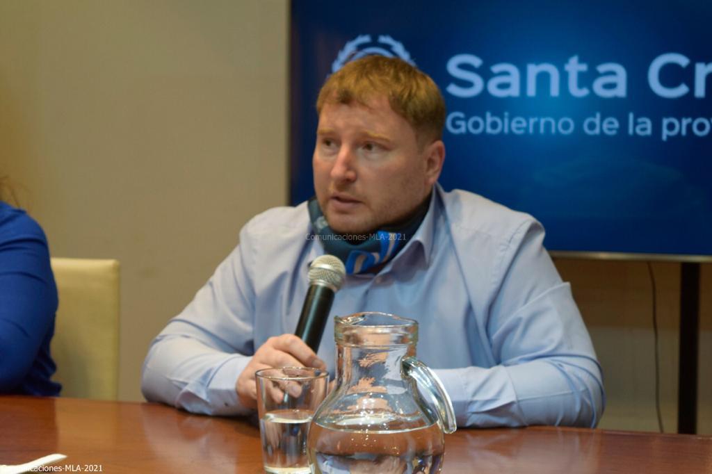 El Intendente de Los Antiguos, Julio Bellomo, manifestó su descontento ante la no aprobación del Presupuesto 2022 en la Cámara Baja