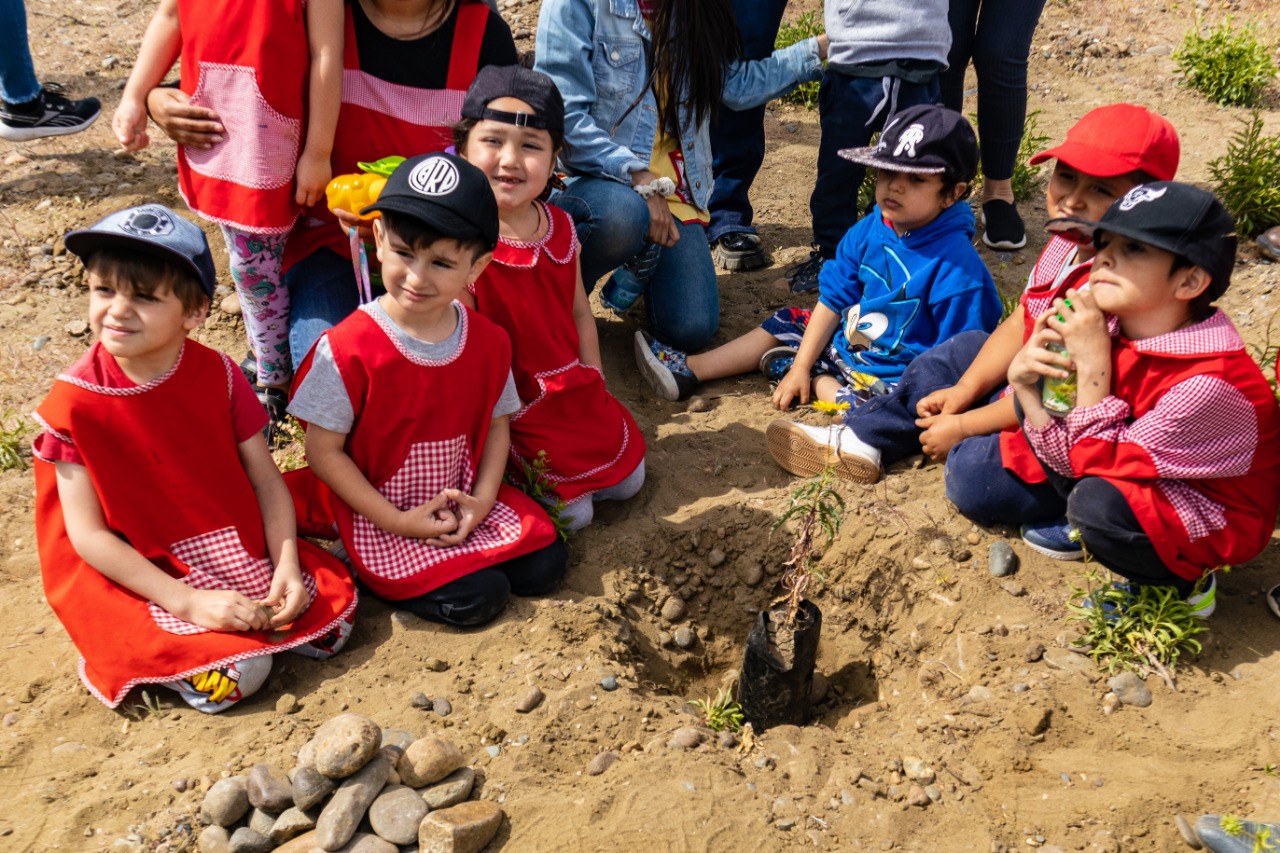 Comuna de Cañadón Seco lanza programa medioambiental 