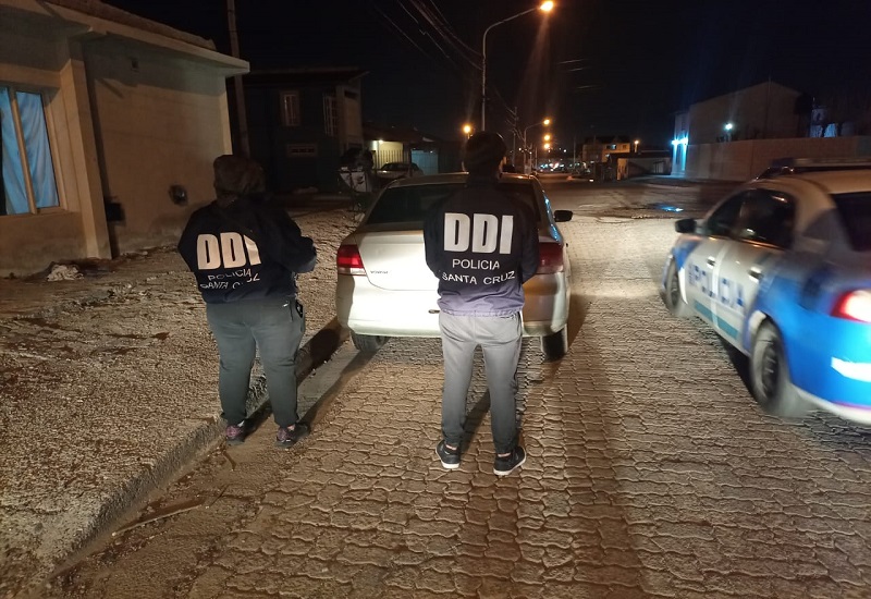 Recuperan en Barrio Jardin un auto robado producto de una estafa