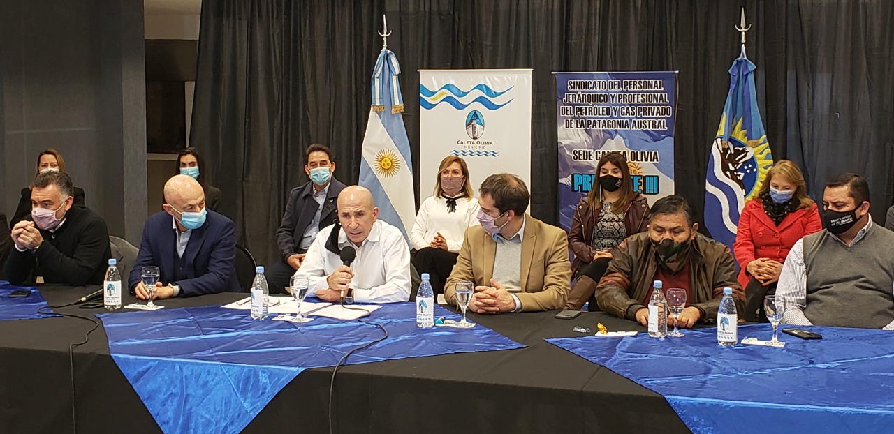 Solano cuestionó la postura de Milei sobre Malvinas y convocó a una “marcha de la bronca”