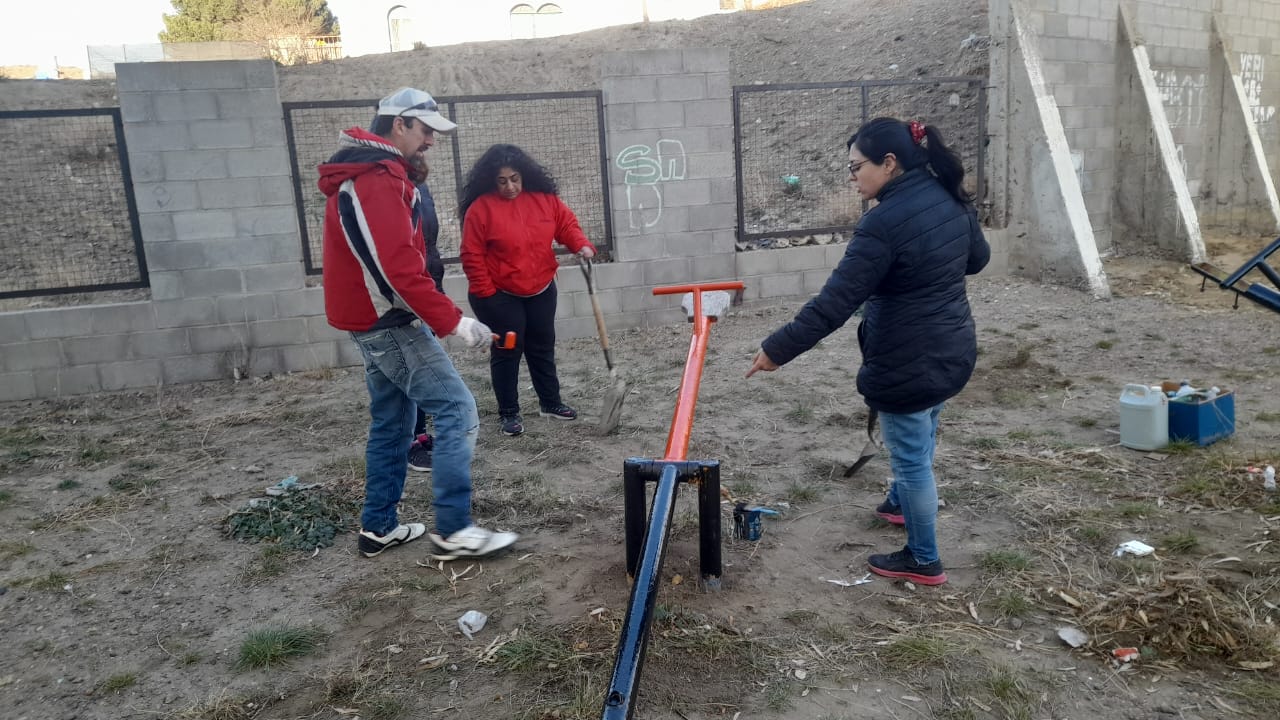 Padres autoconvocados de la Escuela 29 se reunieron con el gerente de Servicios Públicos 