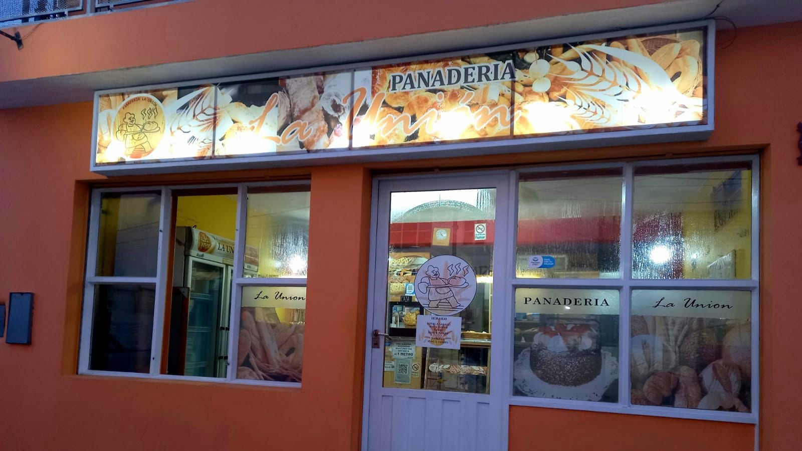 Joven escapó con $20 mil en mercadería de panadería La Unión 