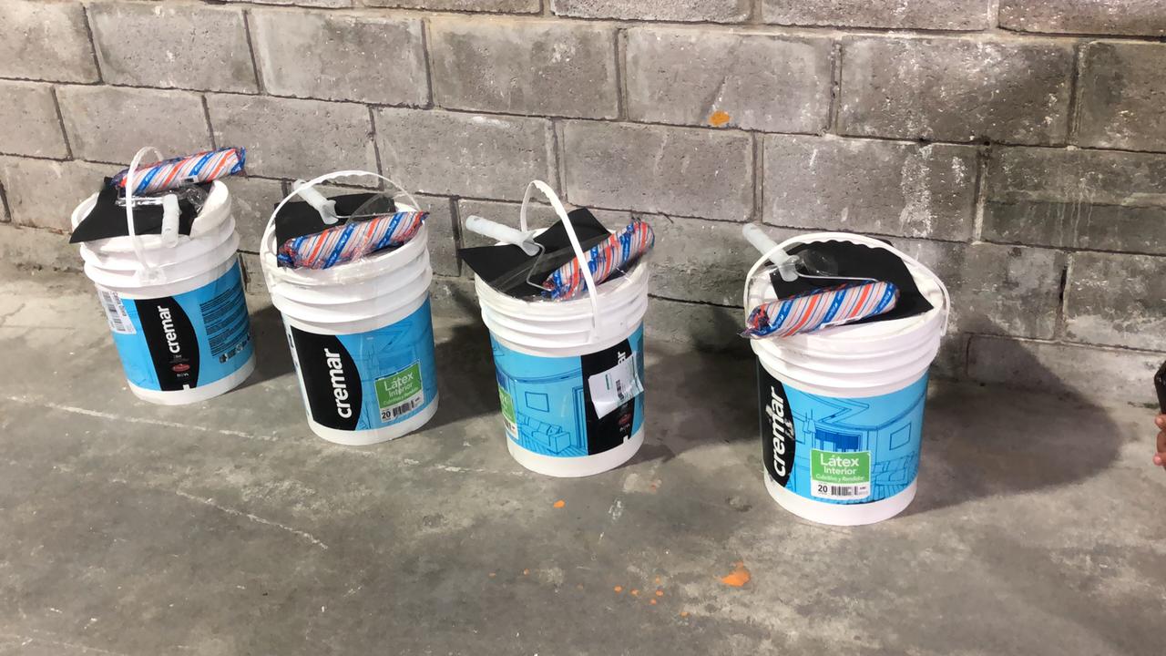 Traían droga en latas de pintura a Caleta Olivia: la PFA desarticuló una organización dedicada al narcotráfico y detuvo a 13 personas 