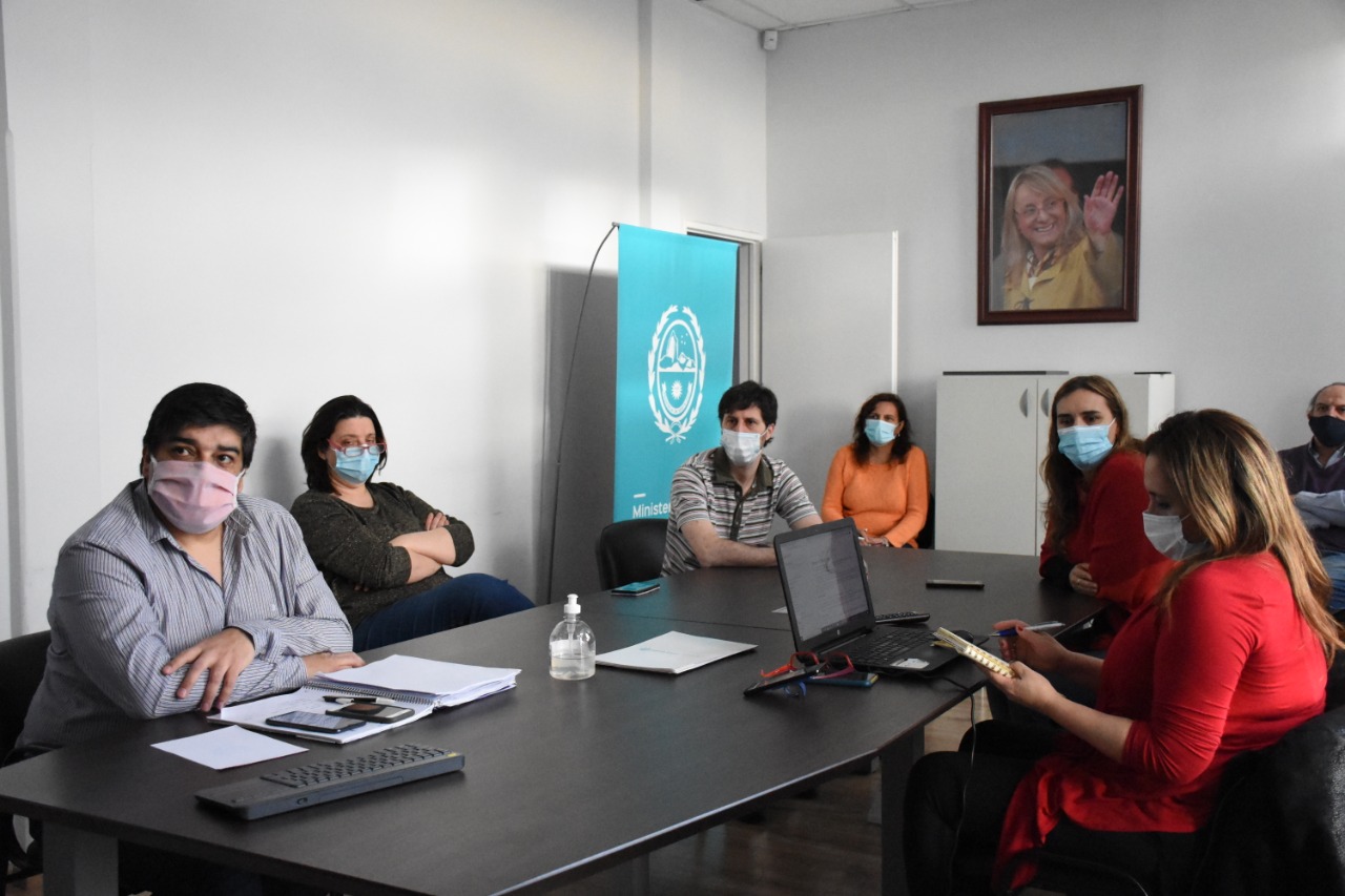 Continúa el trabajo articulado entre ministerio de salud de la Provincia  y profesionales enviados por Nación