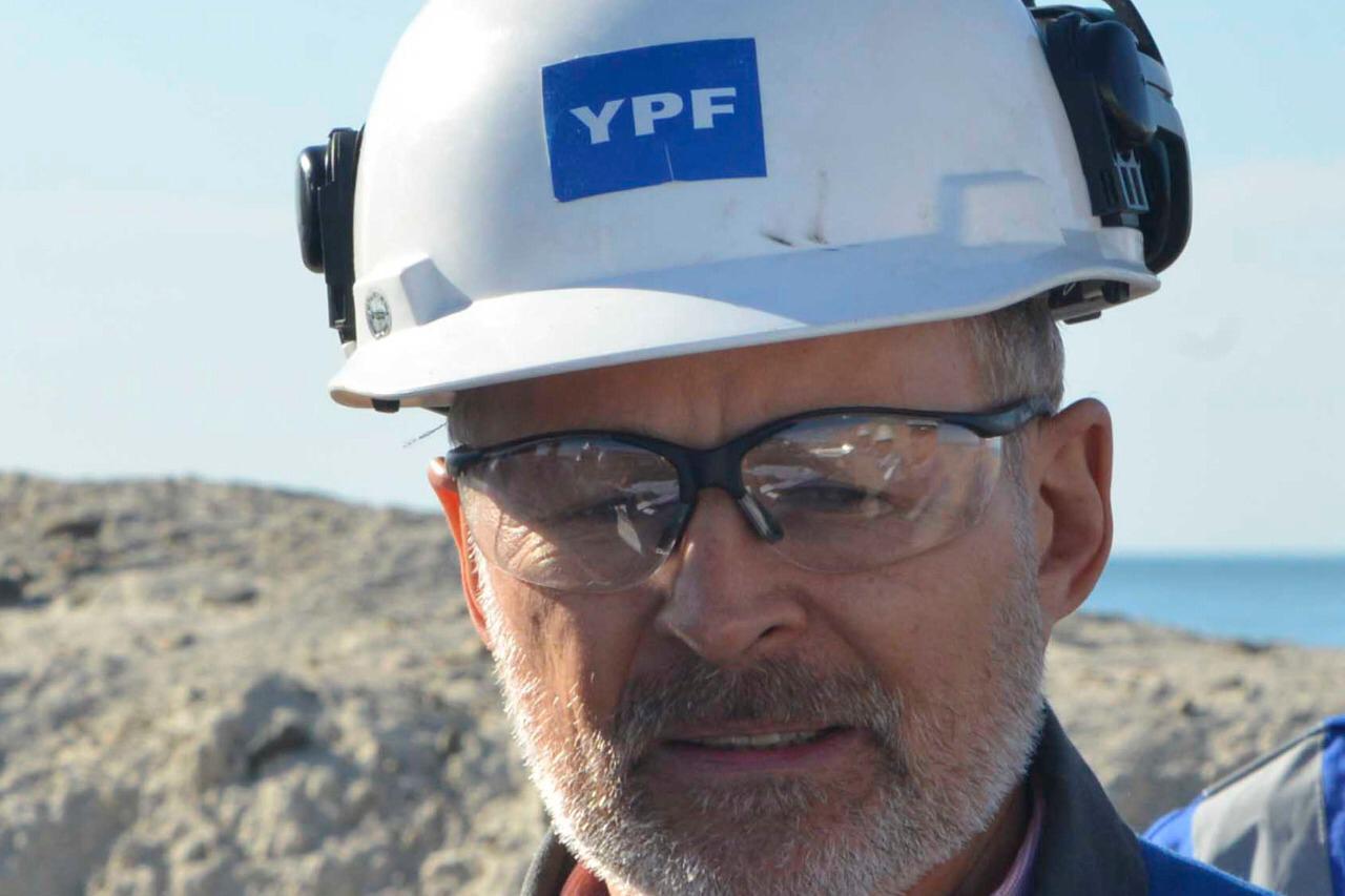Alejandro Eloff, un Ypefiano de 30 años en la empresa, es el nuevo gerente de la regional sur de YPF