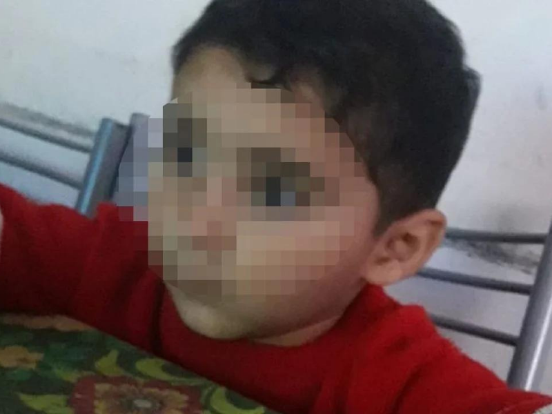 Emiliano tenía 2 años y fue asesinado a golpes: su mamá y su padrastro están detenidos