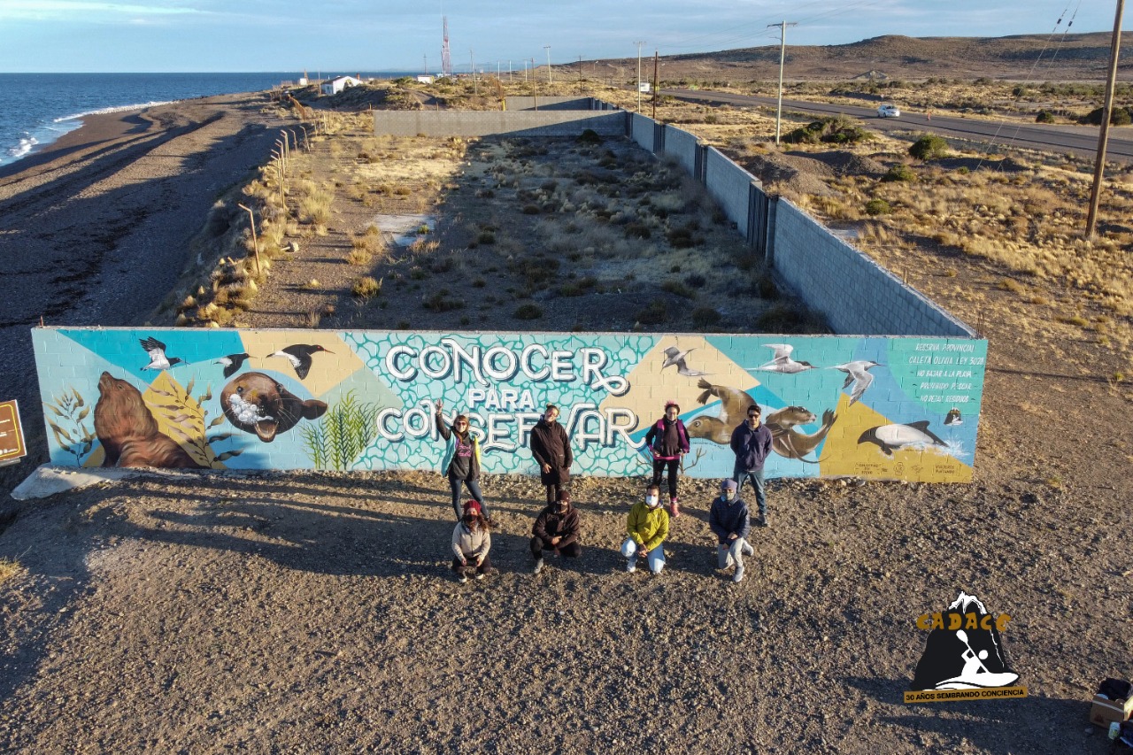 CADACE inauguro mural artístico 