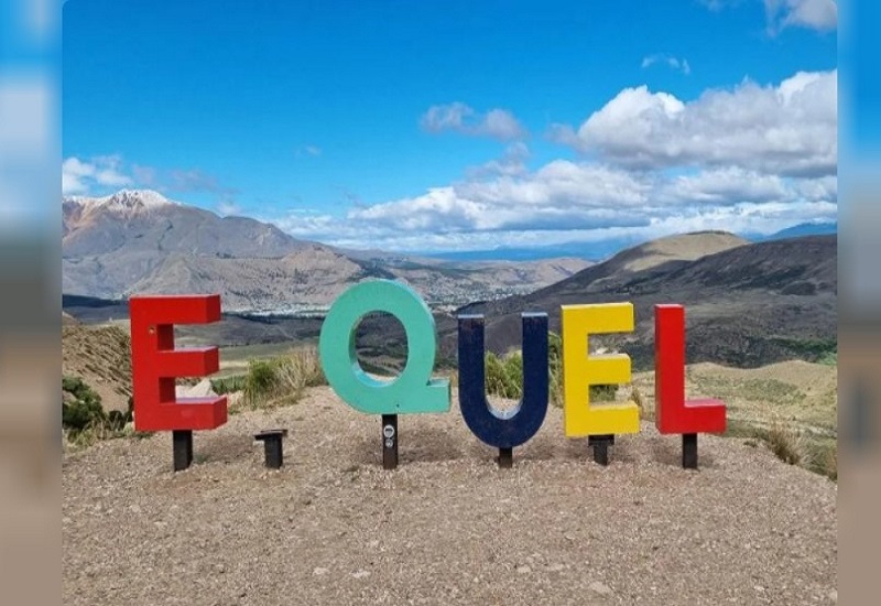 Vándalos: le robaron una letra al cartel de Esquel y lo balearon