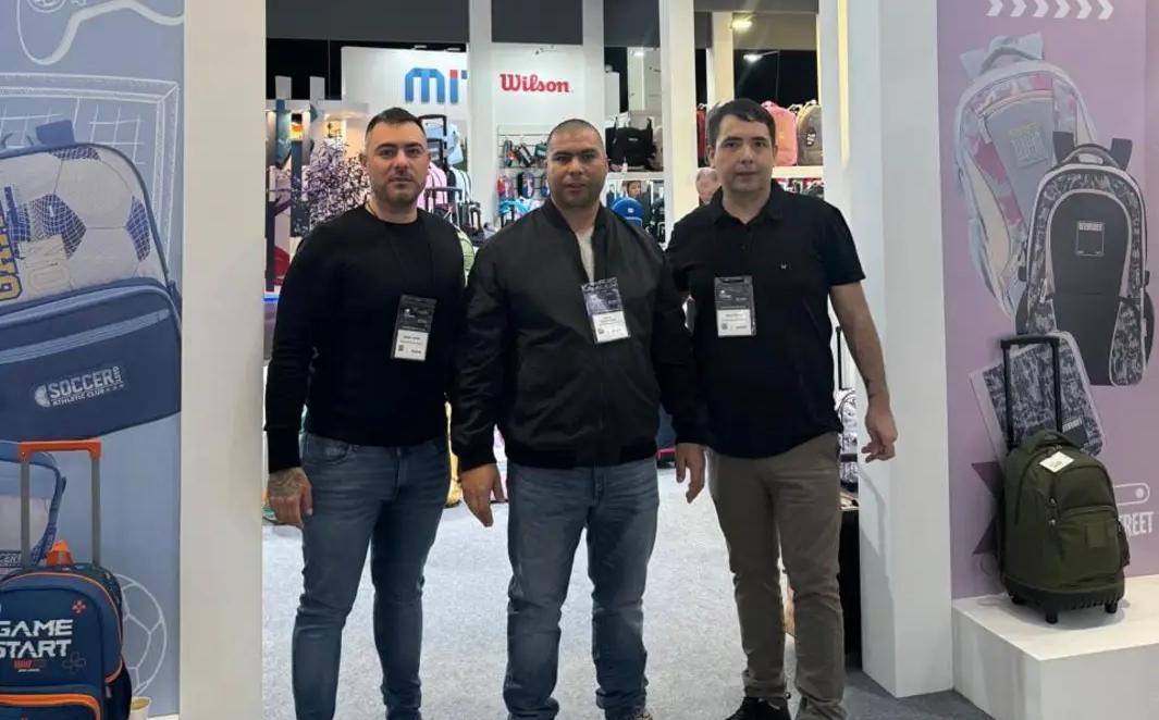 Güenchenen adquirió los kits escolares 2025 en la Expo Papelería de Tecnopolis