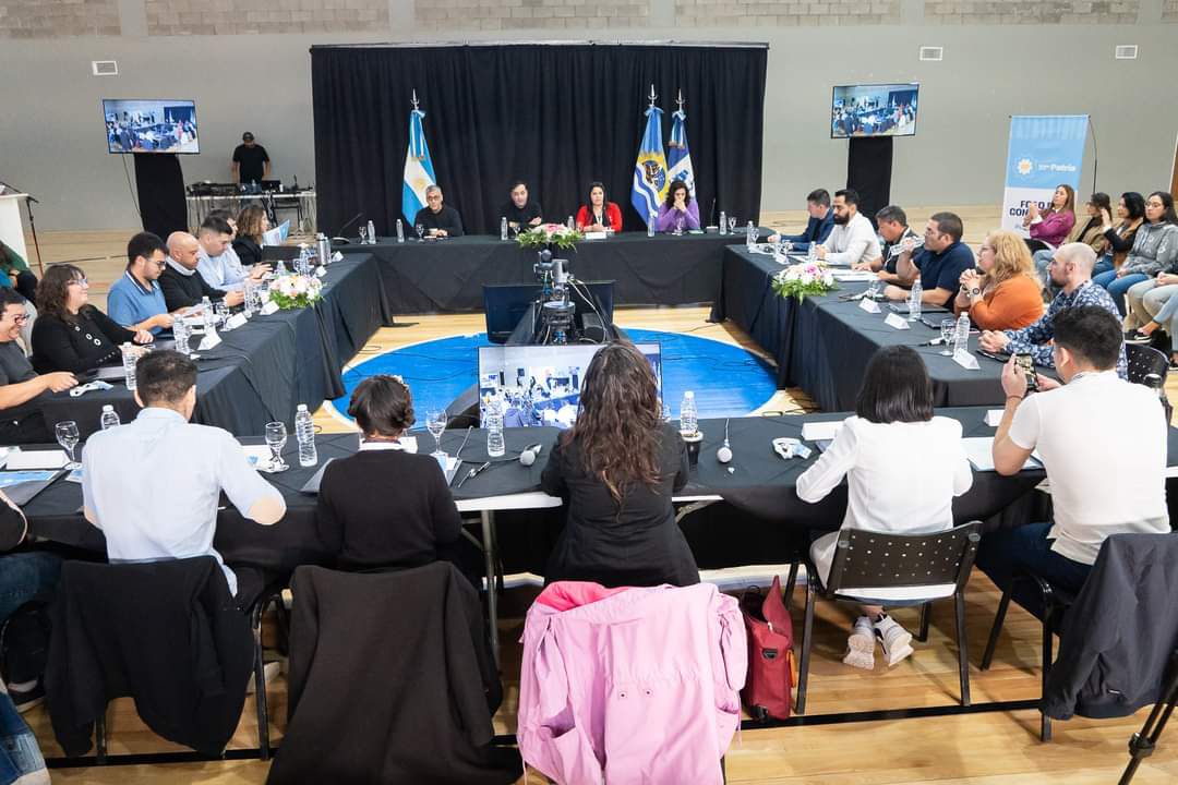 Desmantelan invernadero clandestino de marihuana en barrio Rotary XXIII