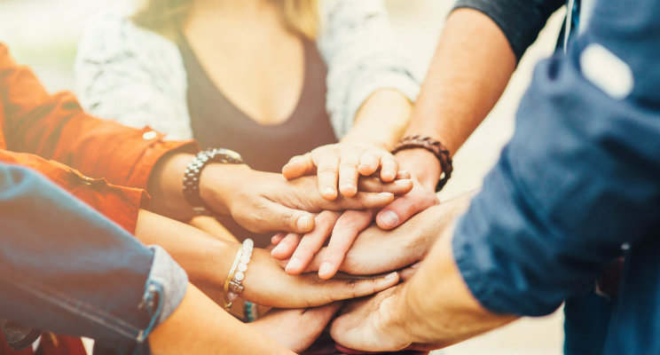 Una profesión esencial: la importancia del trabajador social en la comunidad 