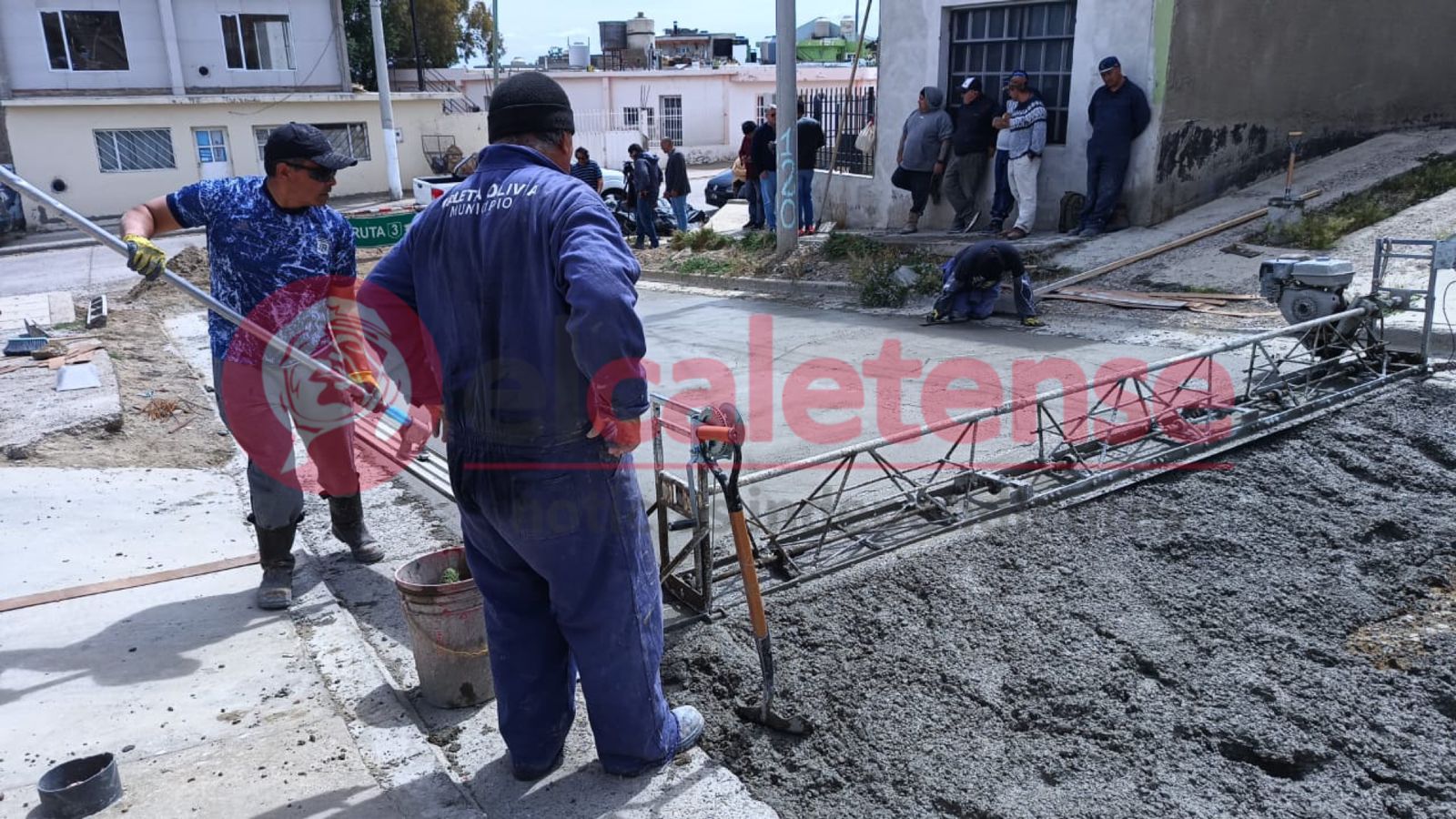 Pablo Carrizo supervisó avances en obras del barrio 3 de Febrero