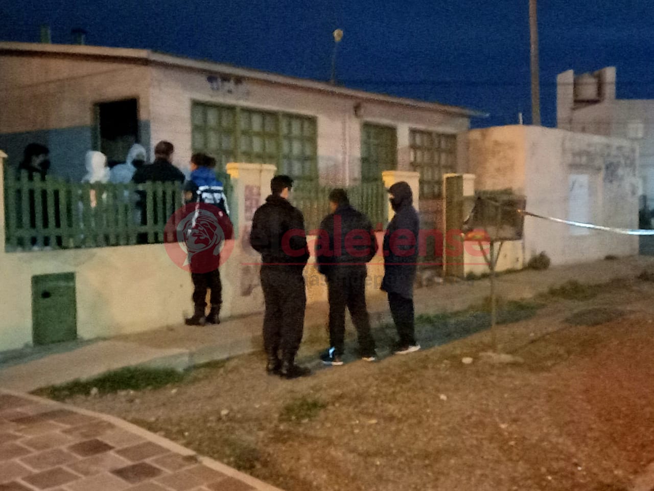 Investigan si robaron y la mataron: encontraron a una docente jubilada muerta en su casa desde hace mas de 30 días