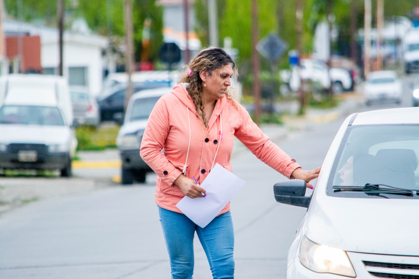 Un conductor quedó atrapado tras chocar contra un camión y dio 2,55 de alcoholemia en Río Gallegos
