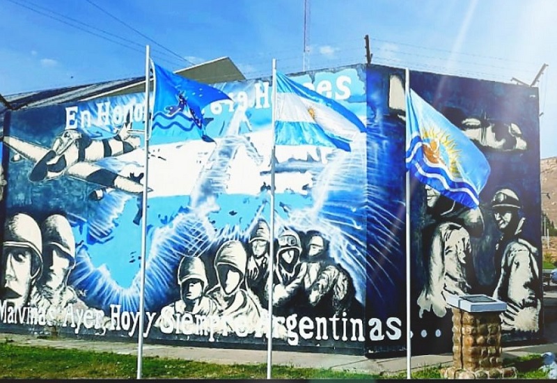 El Servicio Penitenciario Provincial homenajeó a los caídos y ex combatientes de Malvinas
