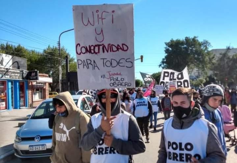 Puntos Wi-Fi en los barrios de Caleta Olivia, una victoria de la juventud de Polo Obrero. 