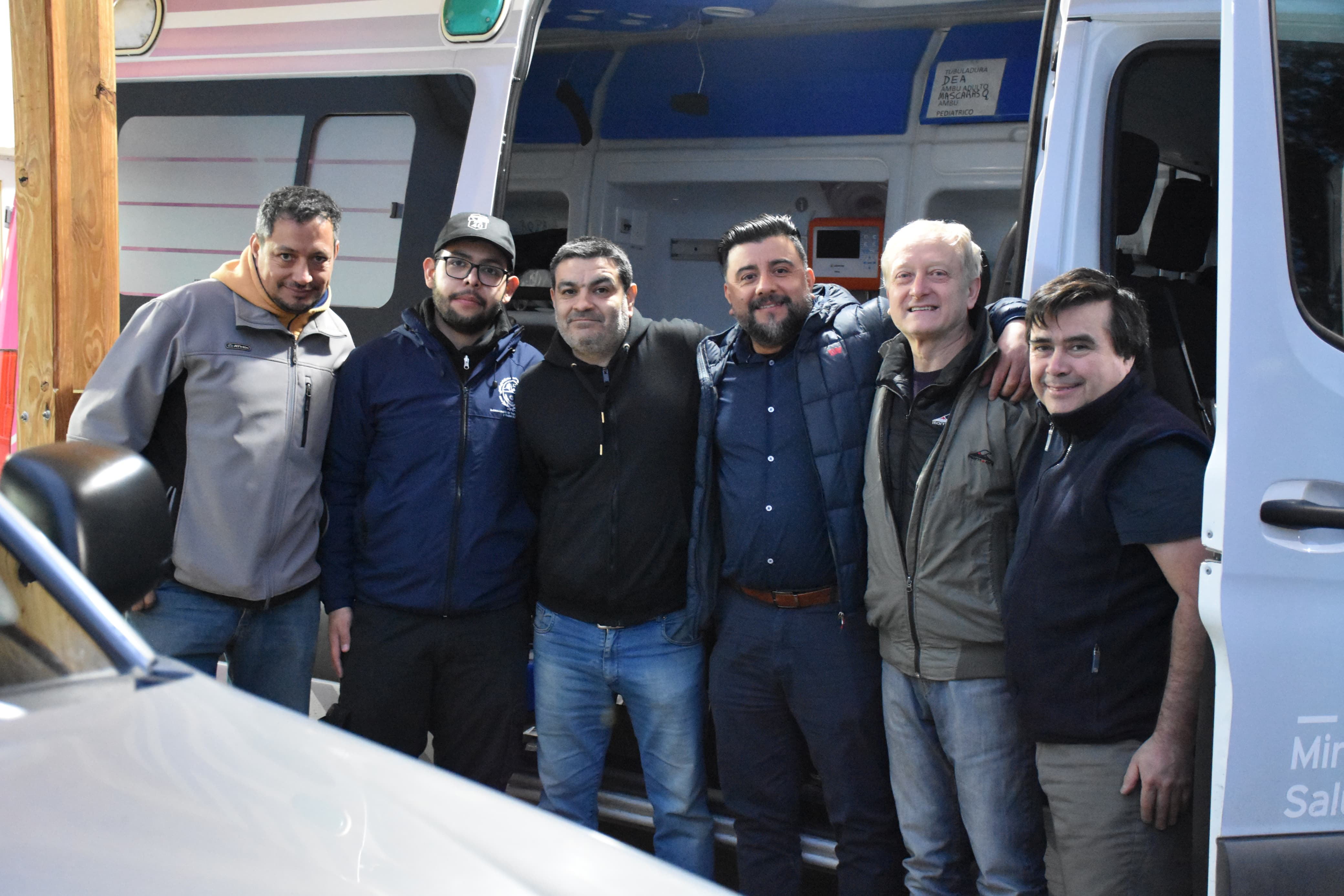 Cañadón Seco vivió una noche de arte, música y reflexión con propuestas culturales abiertas a la comunidad