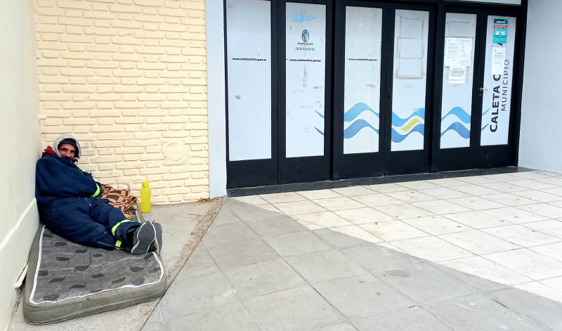 Un hombre hace huelga de hambre en el Municipio: 