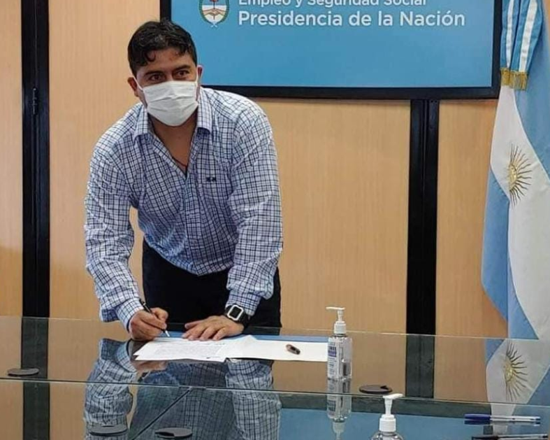 Gremios petroleros logran abrir la discusión salarial para este 2022