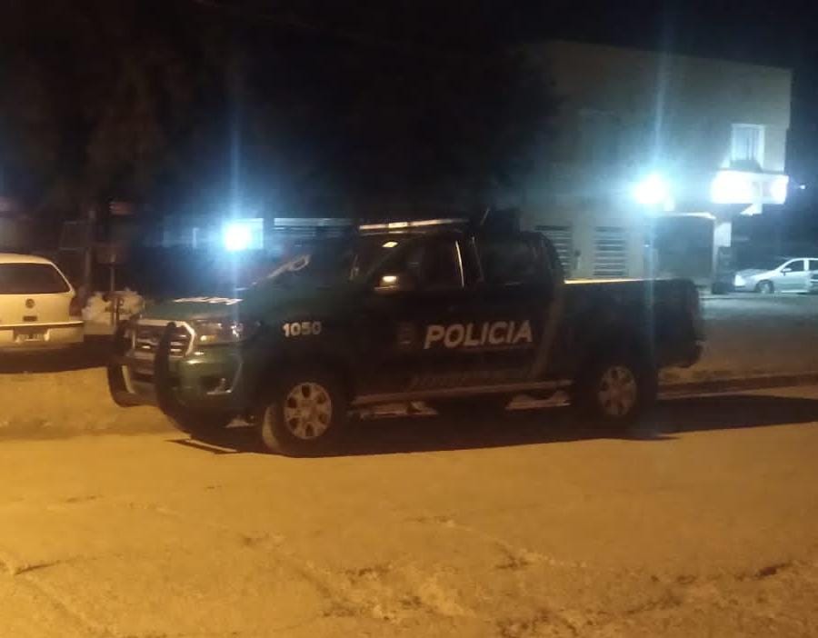 Éxito del Equipo de Negociación de Fuerzas Especiales Zona Norte en situación crítica en Caleta Olivia