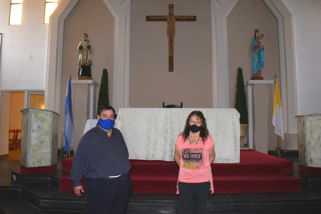 El párroco Humberto Ramírez de la Parroquia San Juan Bosco invita a la comunidad a sumarse a la colecta solidaria de 