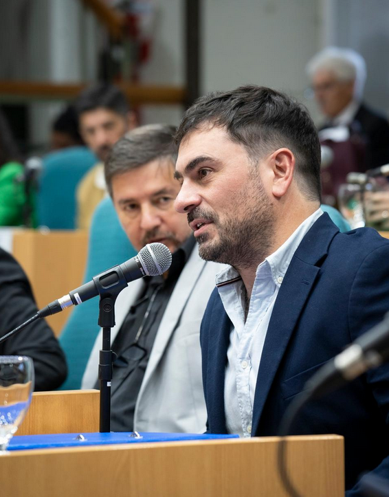 “La Vendimia 2026” continuó con degustaciones, emprendedores y espectáculos artísticos