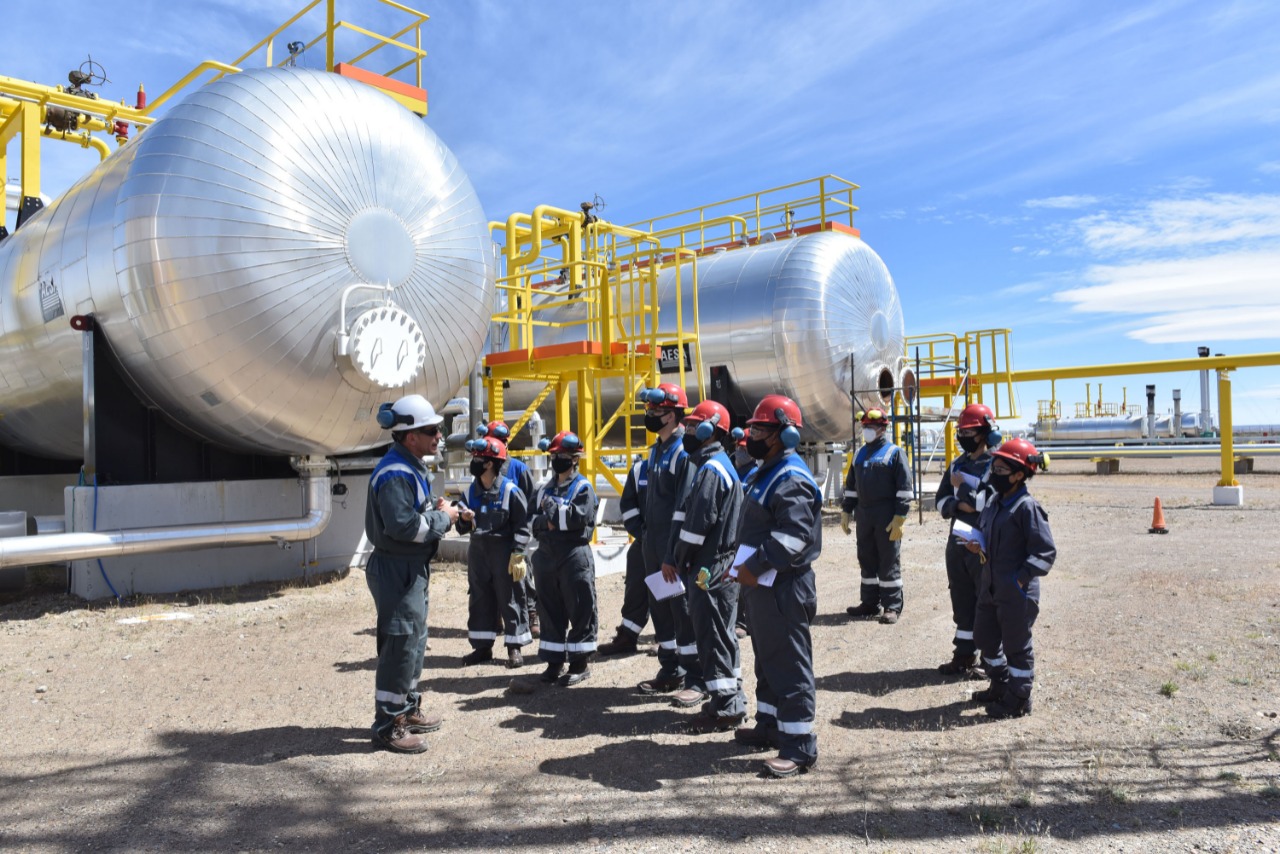 Los chicos y chicas de Santa Cruz, protagonistas de la transición energética