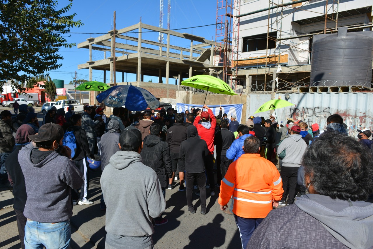 Santa Cruz Puede lanzó un plan de viviendas de 60 metros cuadrados por 30 mil dólares