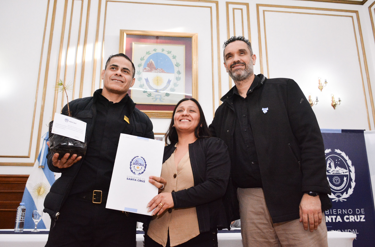 Guenchenen llamó a recuperar el sentido político de Mayo y defendió la educación como parte de un proyecto de provincia