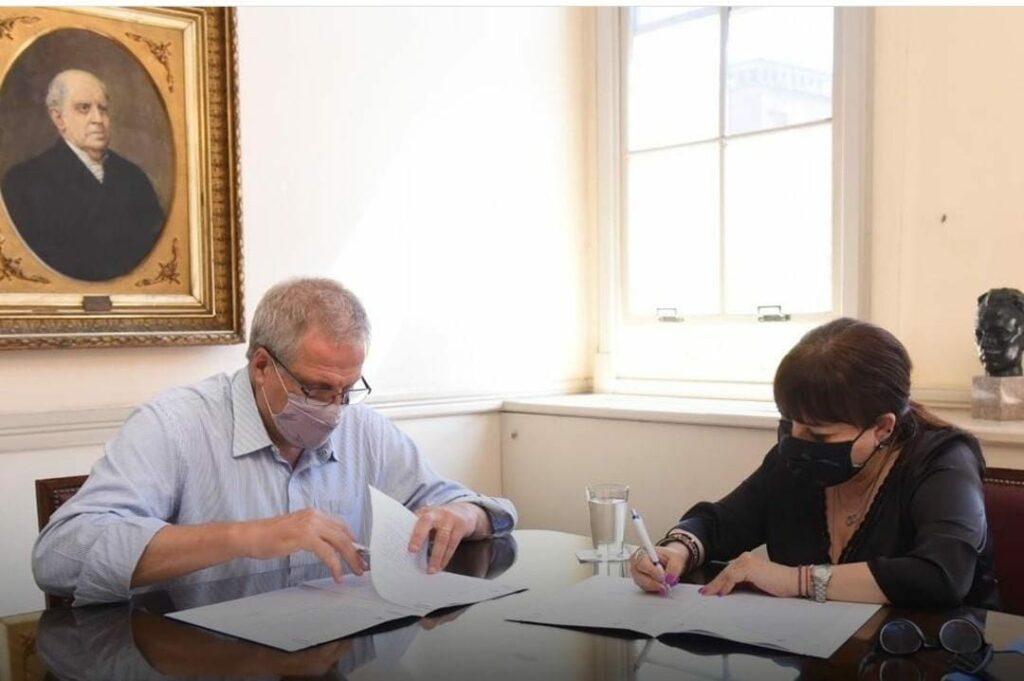 Santa Cruz: Construirán nuevos edificios para la Educación Técnico Profesional