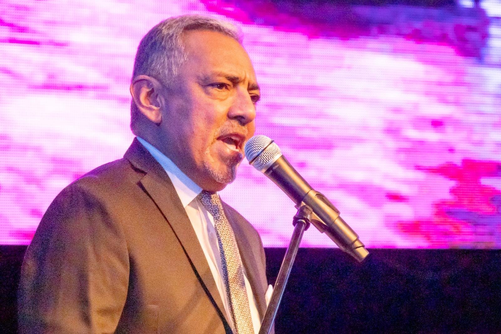 Soloaga instó a la dirigencia de zona norte a ponerse de pie contra el saqueo histórico