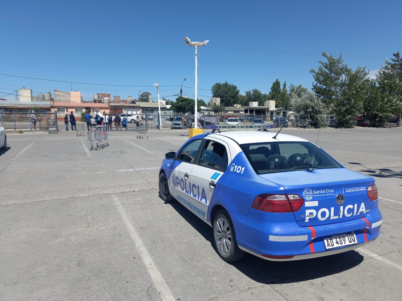 “Hay familias que deben elegir entre comer o pagar los servicios”: Aparicio pidió suspender los cortes de luz y gas durante el invierno