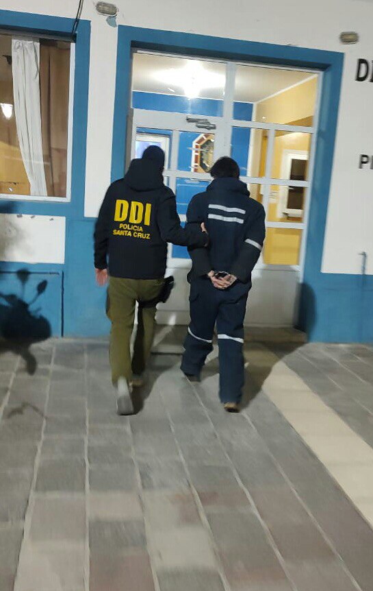 Desmantelan invernadero clandestino de marihuana en barrio Rotary XXIII